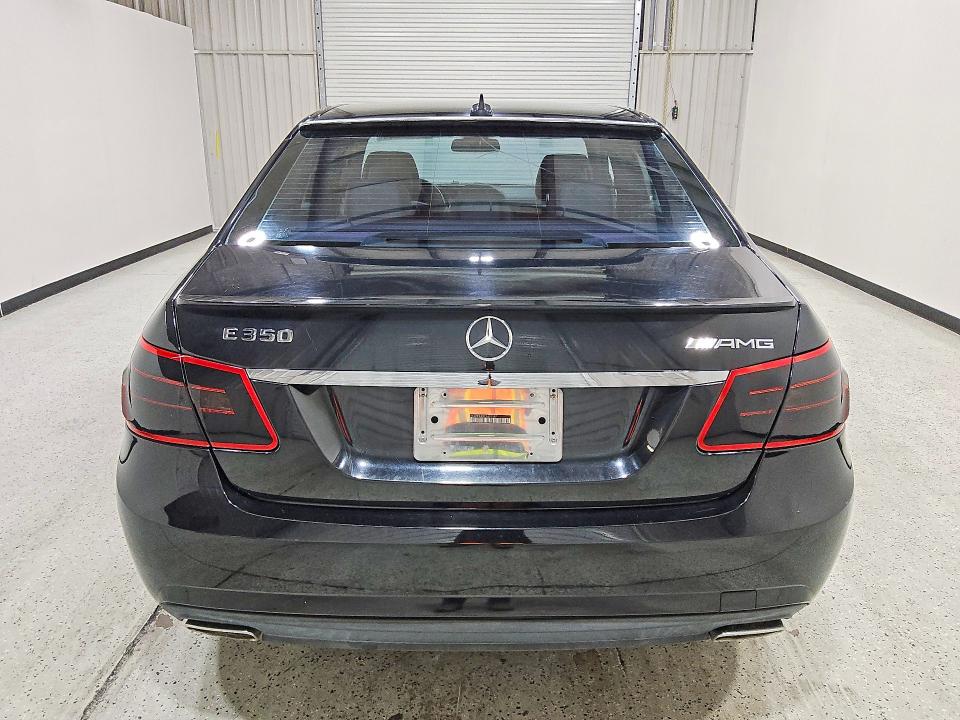 Photo 6 from auction – 2012 MERCEDES-BENZ E with VIN WDDHF8JB9CA597587