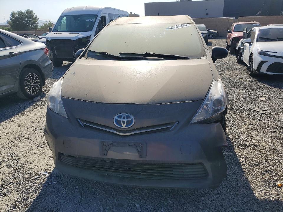 Photo 5 from auction – 2014 TOYOTA PRIUS V with VIN JTDZN3EU2E3335157