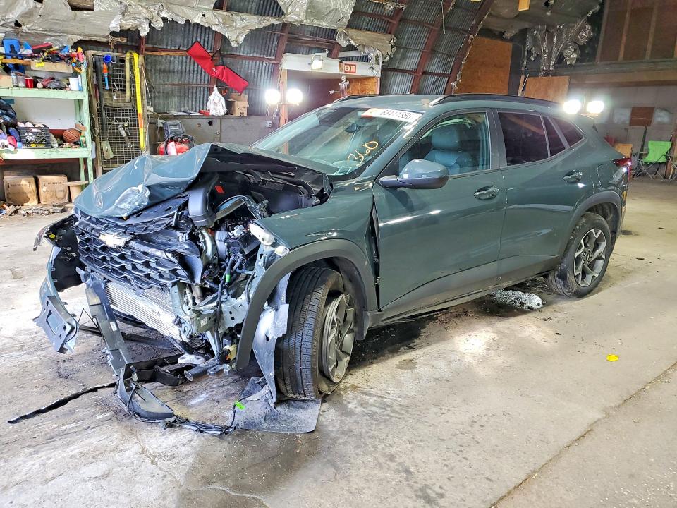 CHEVROLET TRAX 2025 with VIN KL77LHEP4SC074093 - Photo from auction