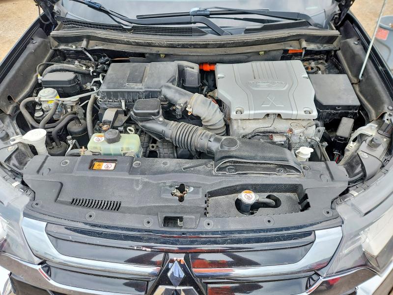 Photo 12 from auction – 2018 MITSUBISHI OUTLANDER with VIN JA4J24A50JZ609399