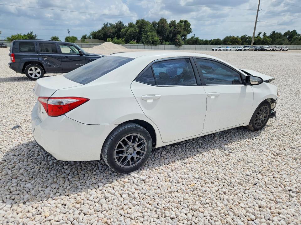 Photo 3 from auction – 2014 TOYOTA COROLLA with VIN 5YFBURHE0EP024877