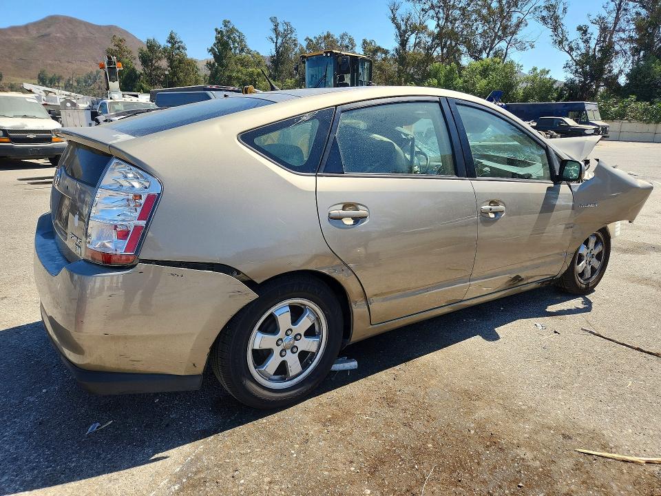 Photo 3 from auction – 2006 TOYOTA PRIUS with VIN JTDKB20U763136036