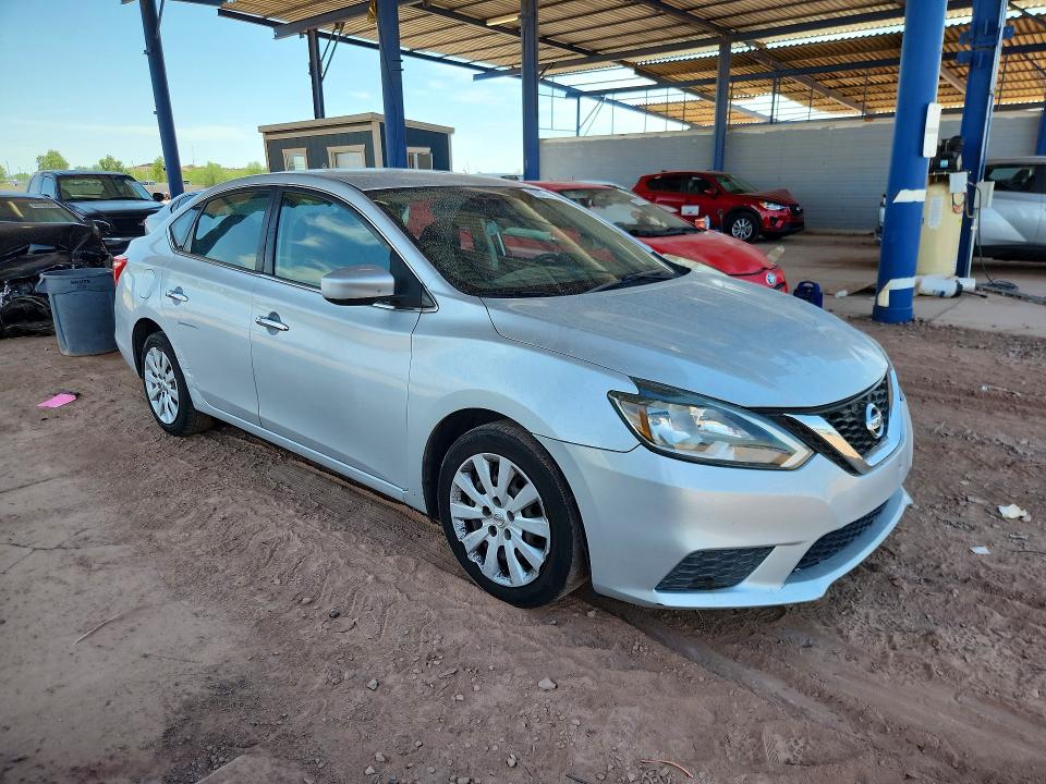 Photo 4 from auction – 2017 NISSAN SENTRA with VIN 3N1AB7AP2HY317883