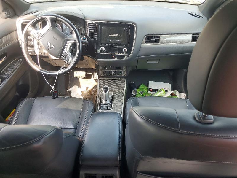 Photo 8 from auction – 2022 MITSUBISHI OUTLANDER with VIN JA4J2VA74NZ062666