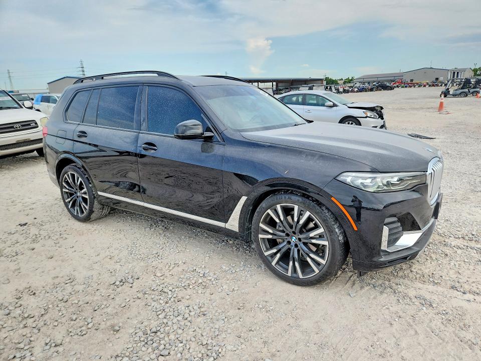 Photo 4 from auction – 2022 BMW X7 with VIN 5UXCW2C06N9J48948