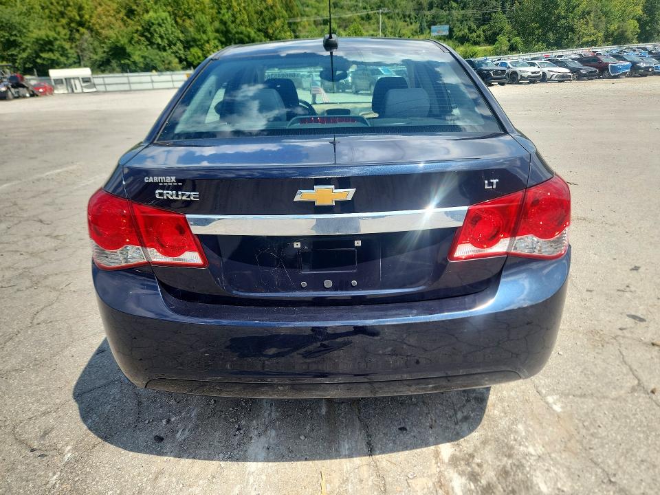 Photo 6 from auction – 2015 CHEVROLET CRUZE with VIN 1G1PC5SB2F7295676