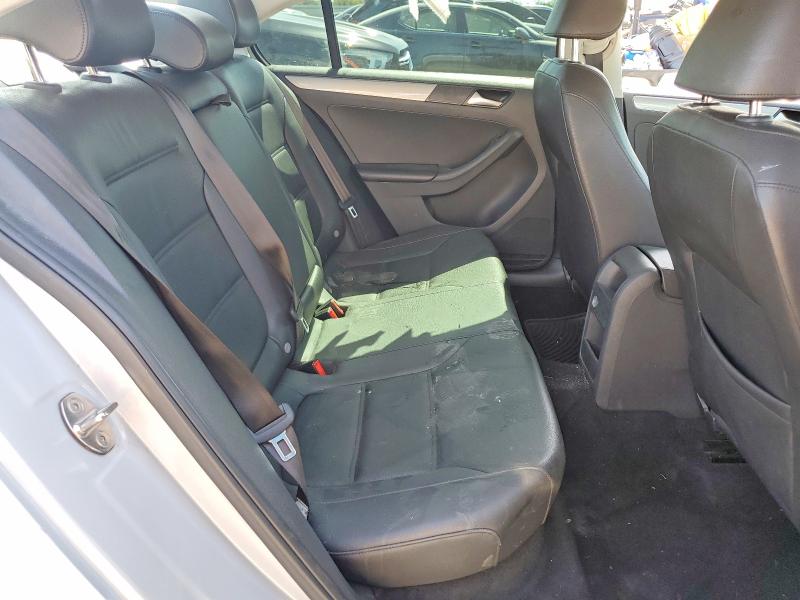 Photo 10 from auction – 2017 VOLKSWAGEN JETTA with VIN 3VWDB7AJ6HM278791