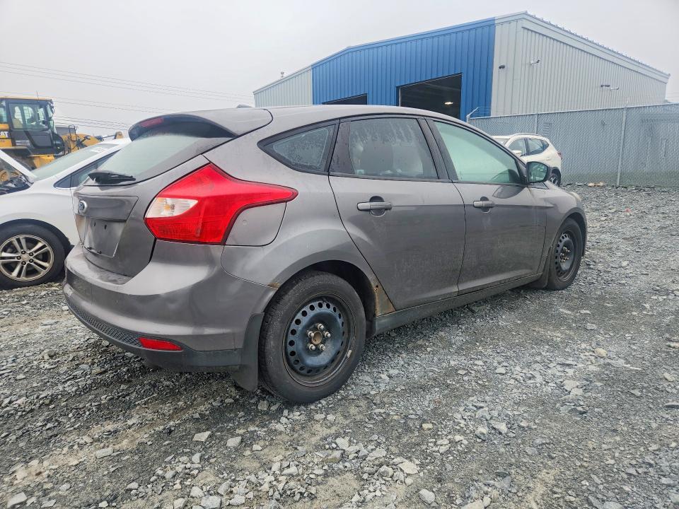 Photo 3 from auction – 2012 FORD FOCUS with VIN 1FAHP3K26CL340356