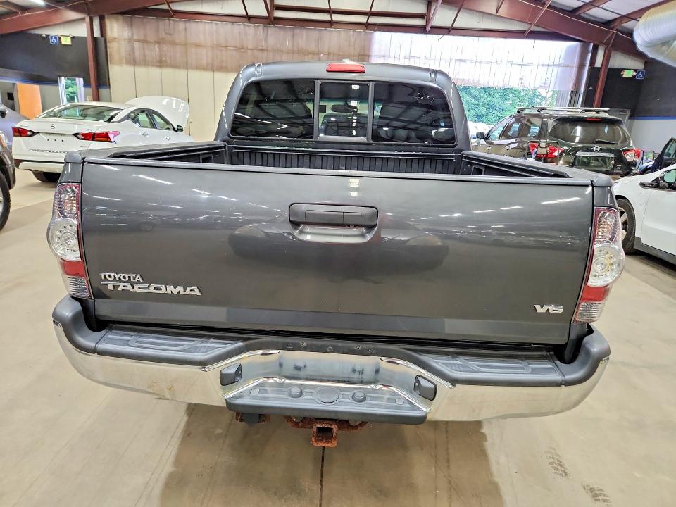 Photo 6 from auction – 2011 TOYOTA TACOMA with VIN 3TMLU4ENXBM068884