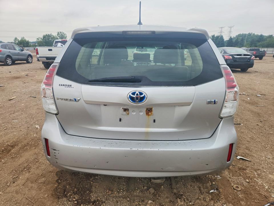 Photo 6 from auction – 2017 TOYOTA PRIUS V with VIN JTDZN3EUXHJ065689