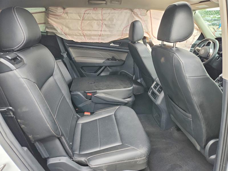 Снимка 11 от търг – 2023 VOLKSWAGEN ATLAS с VIN 1V2BR2CA6PC554455