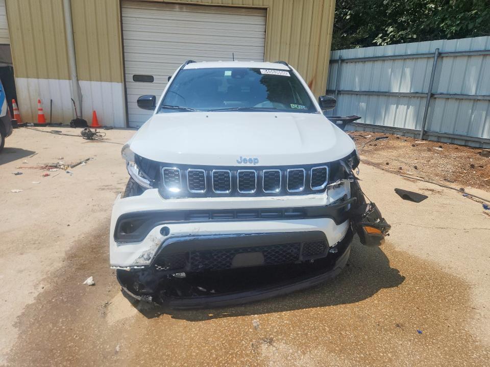Photo 5 from auction – 2025 JEEP COMPASS with VIN 3C4NJDBN9ST597237