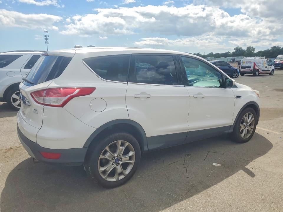Photo 3 from auction – 2013 FORD ESCAPE with VIN 1FMCU9H93DUB20197