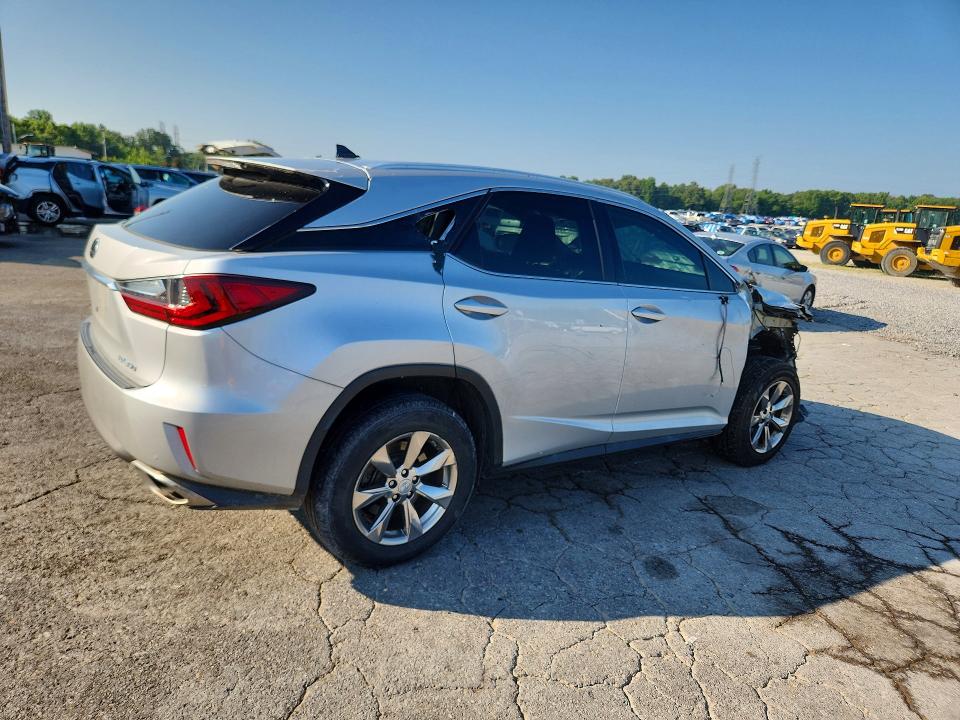Photo 3 from auction – 2016 LEXUS RX with VIN 2T2ZZMCA2GC026894