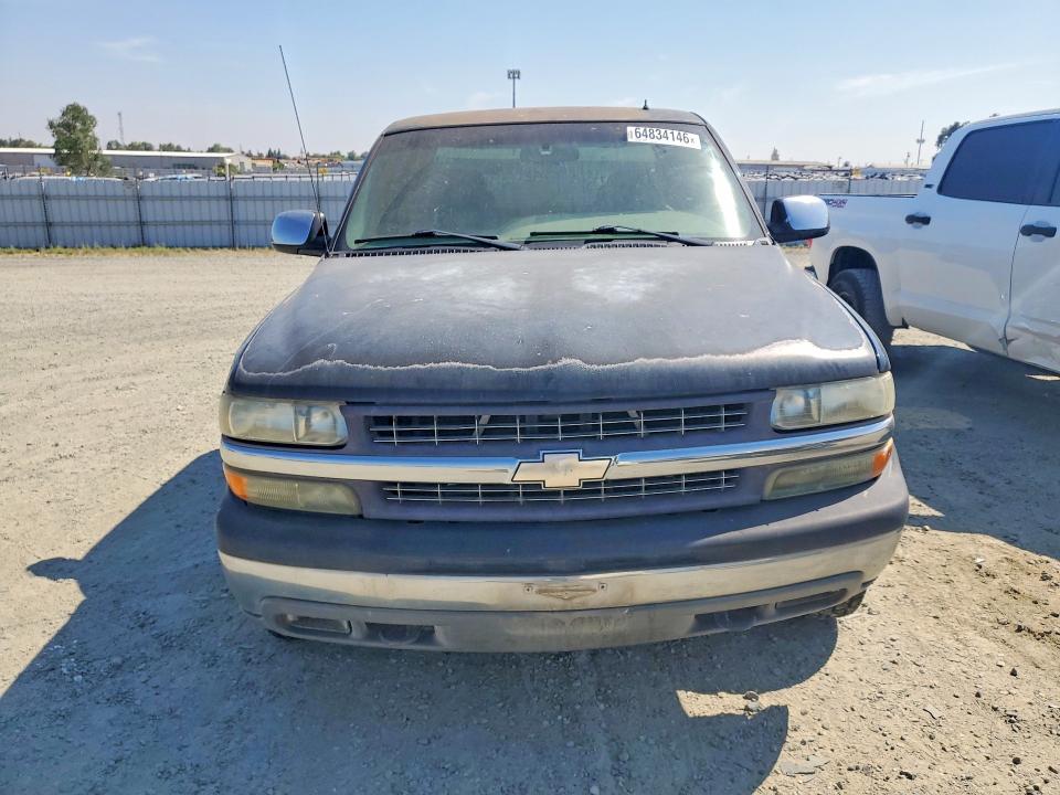 Photo 5 from auction – 2002 CHEVROLET SILVERADO with VIN 1GCEK19T52Z145083