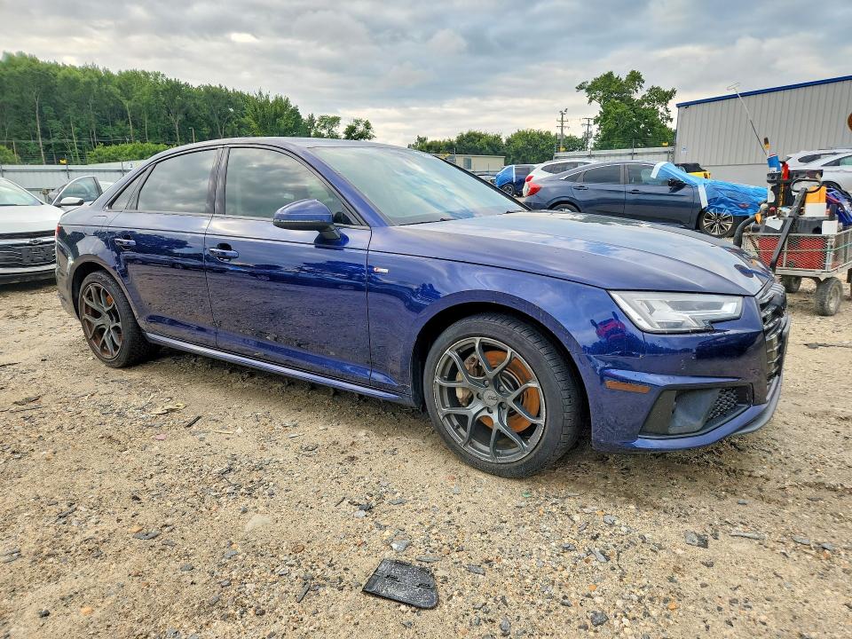 Photo 4 from auction – 2019 AUDI A4 with VIN WAUENAF49KA025500