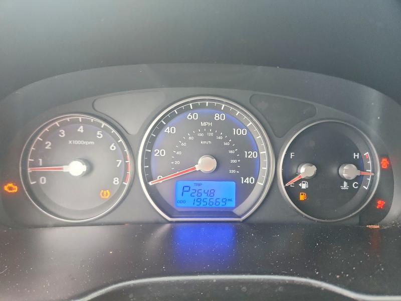 Photo 9 from auction – 2012 HYUNDAI SANTA FE with VIN 5XYZHDAG4CG139534