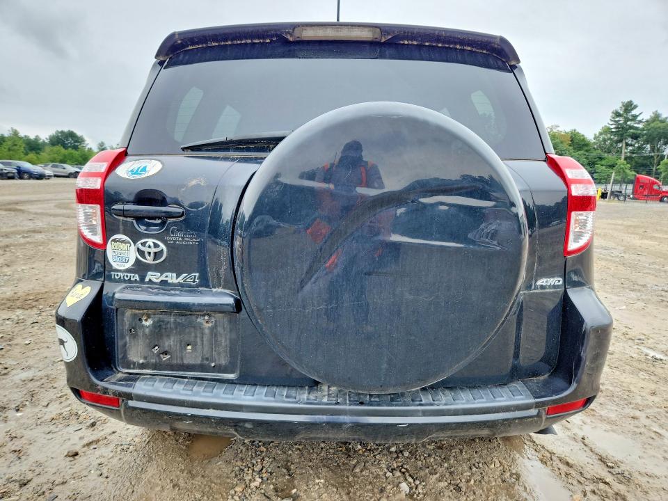 Photo 6 from auction – 2009 TOYOTA RAV4 with VIN JTMBF33V39D011774