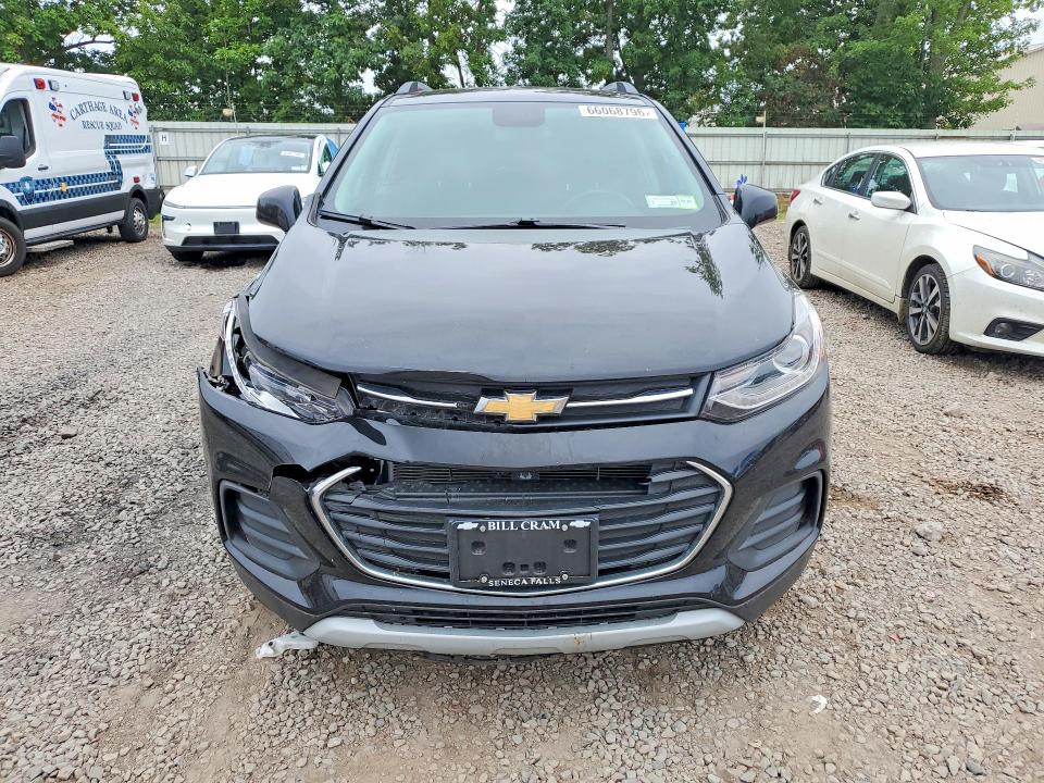 Photo 5 from auction – 2019 CHEVROLET TRAX with VIN KL7CJPSBXKB926993