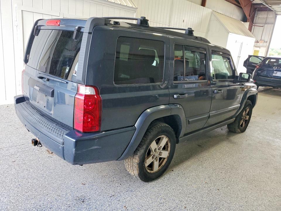 Photo 3 from auction – 2007 JEEP COMMANDER with VIN 1J8HG48K67C690219