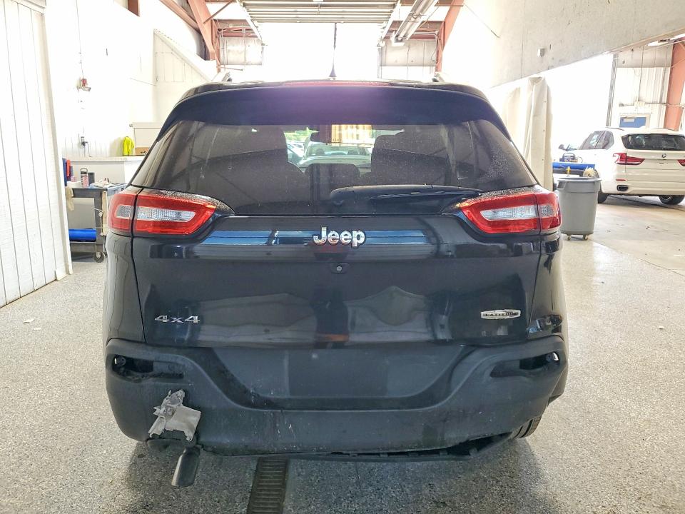 Снимка 6 от търг – 2015 JEEP CHEROKEE с VIN 1C4PJMCB0FW792740