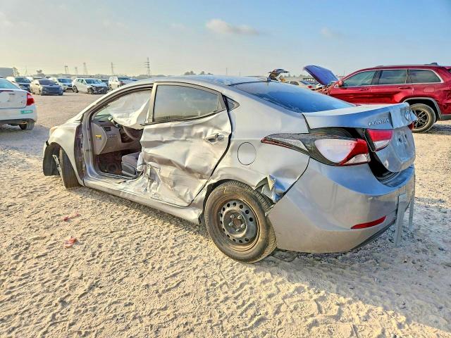 Photo 2 from auction – 2016 HYUNDAI ELANTRA with VIN KMHDH4AE1GU478356