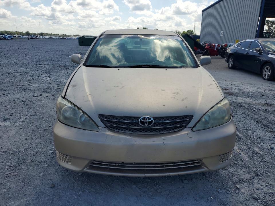 Photo 5 from auction – 2004 TOYOTA CAMRY with VIN 4T1BE32K24U903206