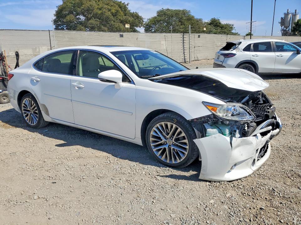 Photo 4 from auction – 2013 LEXUS ES with VIN JTHBK1GG8D2022350