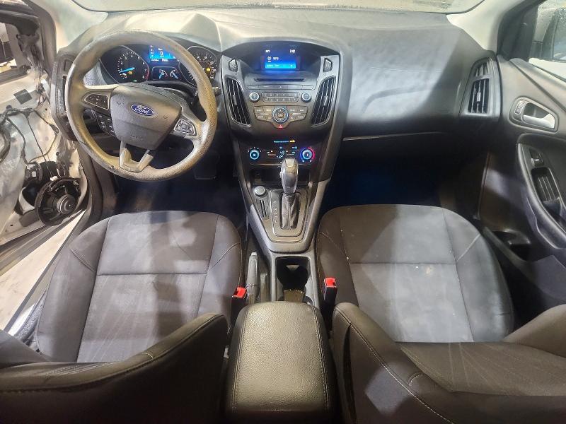Photo 8 from auction – 2015 FORD FOCUS with VIN 1FADP3K2XFL202175