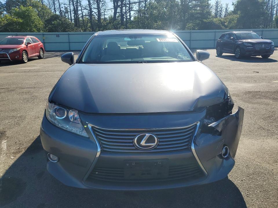 Photo 5 from auction – 2015 LEXUS ES with VIN JTHBK1GG8F2158657