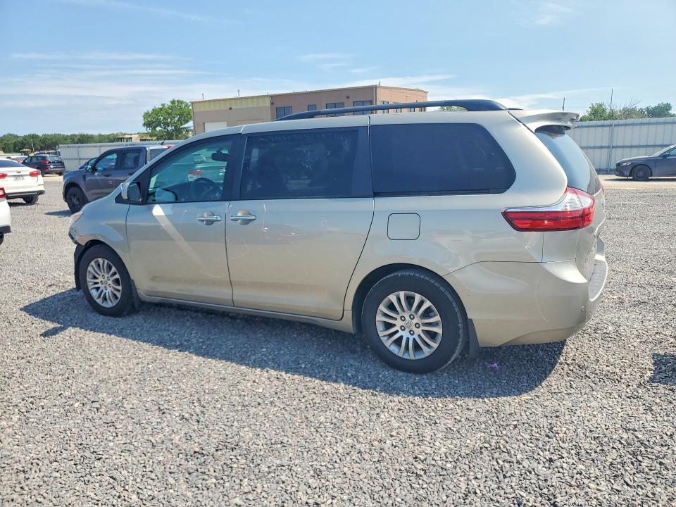 Photo 2 from auction – 2017 TOYOTA SIENNA with VIN 5TDYZ3DC4HS772086