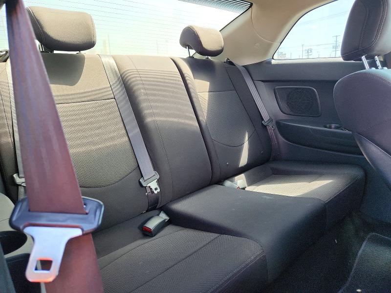 Photo 10 from auction – 2012 KIA FORTE KOUP with VIN KNAFU6A24C5597756