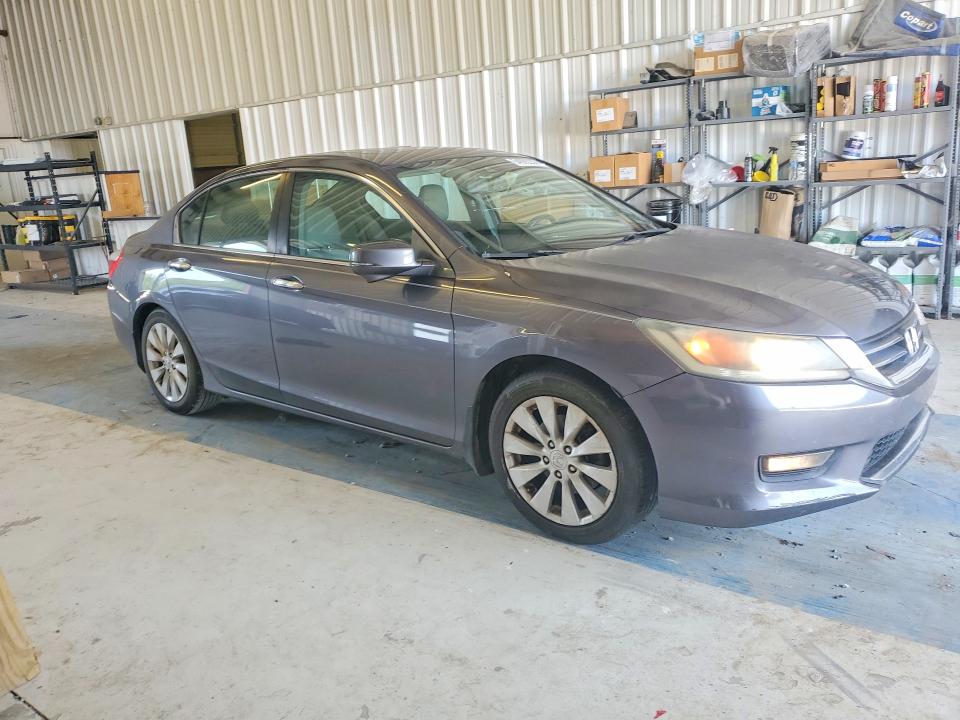 Photo 4 from auction – 2014 HONDA ACCORD with VIN 1HGCR2F81EA012494