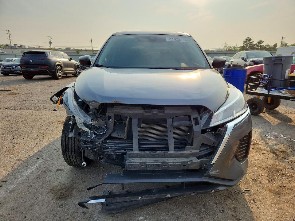 Photo 5 from auction – 2023 NISSAN KICKS with VIN 3N1CP5BV3PL573053