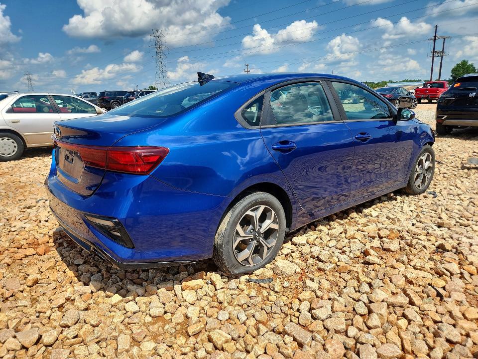 Photo 3 from auction – 2019 KIA FORTE with VIN 3KPF24ADXKE098929