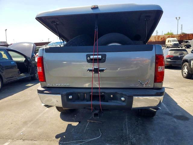 صورة رقم 6 من المزاد - 2007 CHEVROLET SILVERADO مع VIN 1GCHK29K97E505285