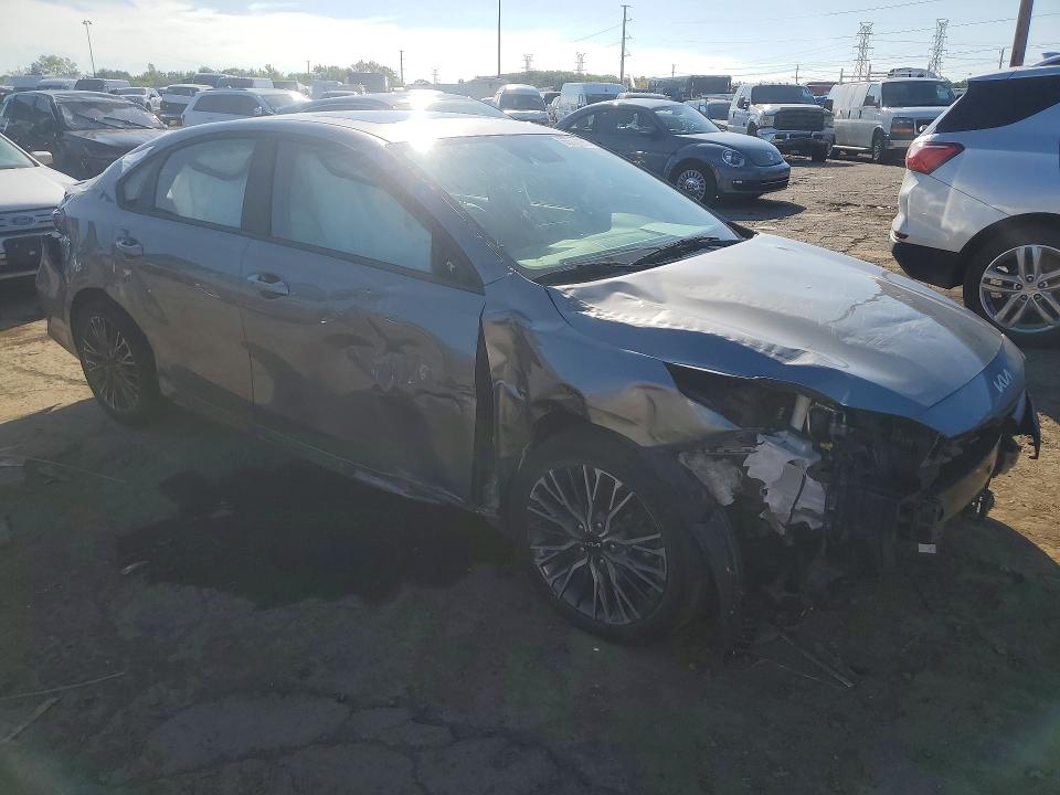 Photo 4 from auction – 2022 KIA FORTE with VIN 3KPF54AD9NE507871