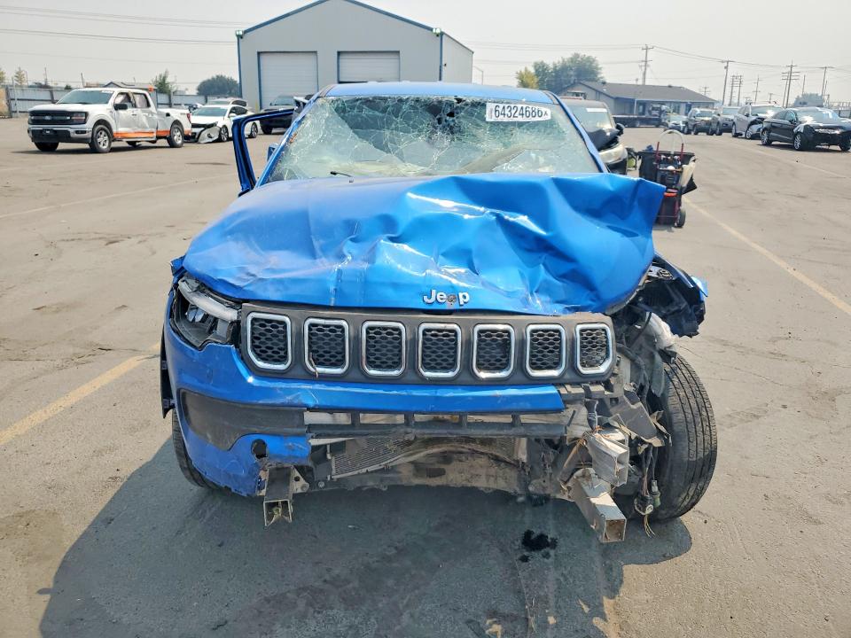 Photo 5 from auction – 2024 JEEP COMPASS with VIN 3C4NJDAN5RT576865
