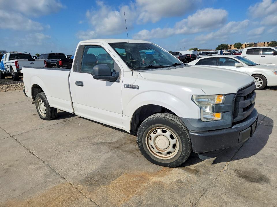 Photo 4 from auction – 2016 FORD F150 with VIN 1FTMF1CF7GKF06977