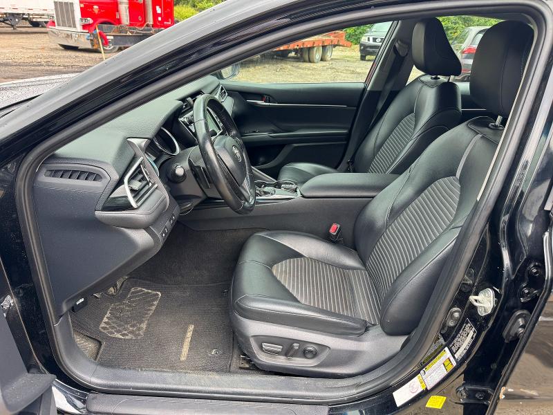 Photo 11 from auction – 2018 TOYOTA CAMRY with VIN 4T1B11HK2JU552249