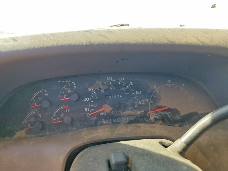 Photo 9 from auction – 2001 FORD F250 with VIN 1FTNX21S91ED61356