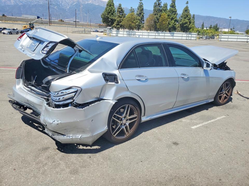 Foto 3 de la subasta – 2014 MERCEDES-BENZ E con VIN WDDHF5KB1EA916769
