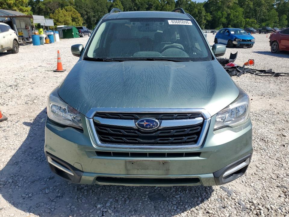 Photo 5 from auction – 2017 SUBARU FORESTER with VIN JF2SJAGC1HH460830