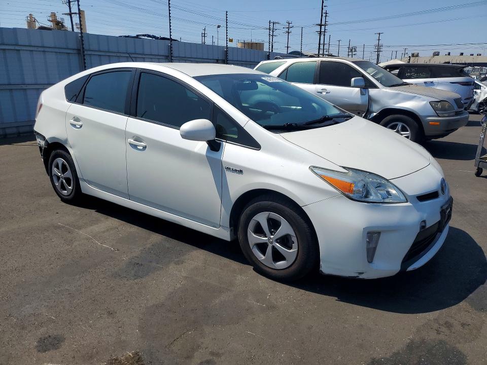 Photo 4 from auction – 2014 TOYOTA PRIUS with VIN JTDKN3DU8E1778394