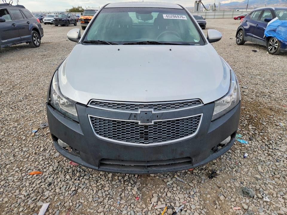 Photo 5 from auction – 2014 CHEVROLET CRUZE with VIN 1G1PC5SB5E7411239
