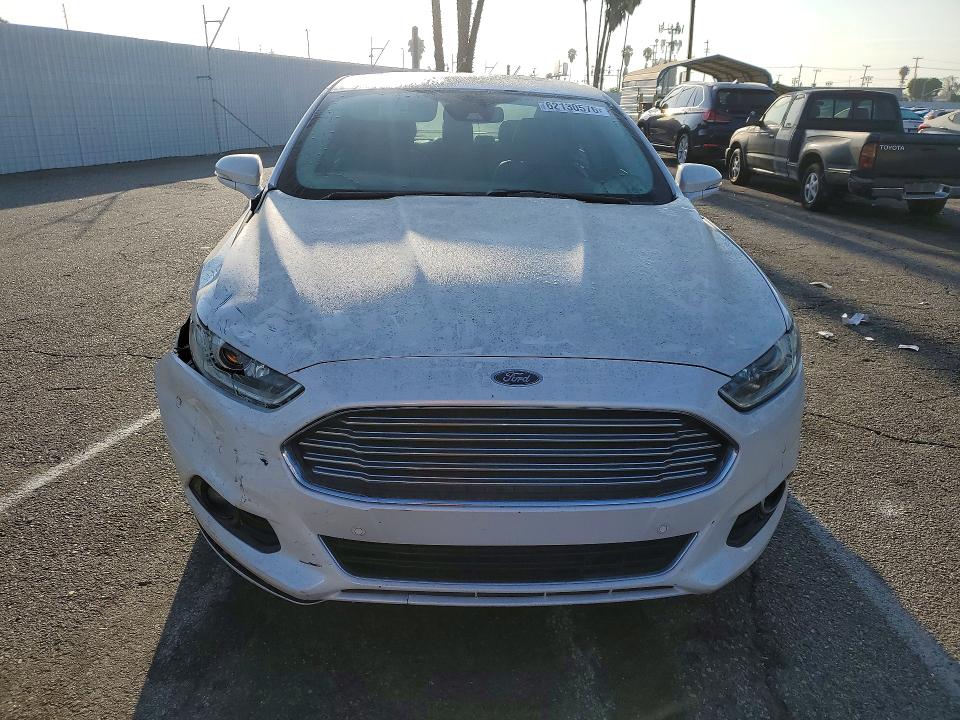 Photo 5 from auction – 2016 FORD FUSION with VIN 3FA6P0SU5GR173342