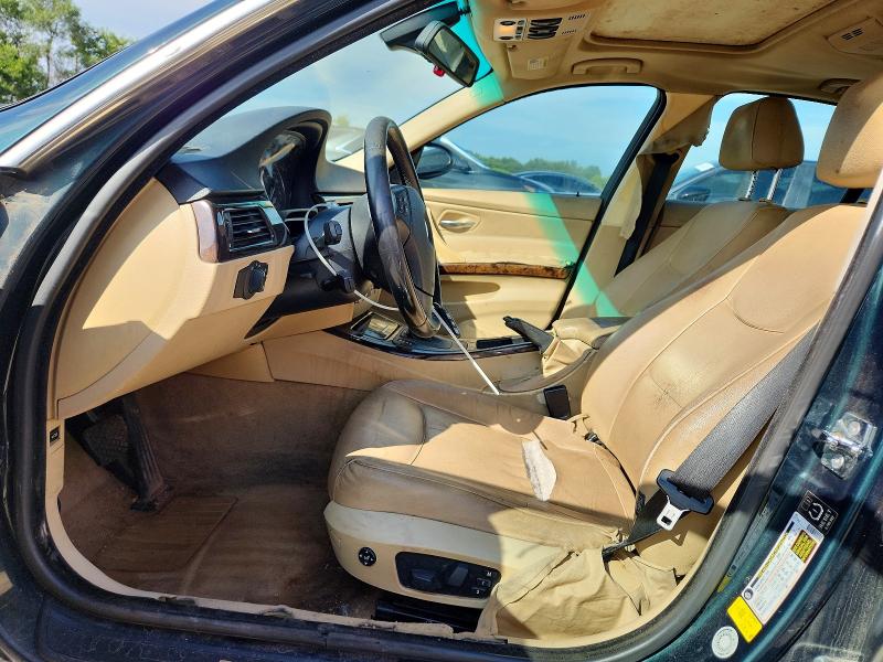 Photo 7 from auction – 2006 BMW 330 with VIN WBAVB33546KS35701