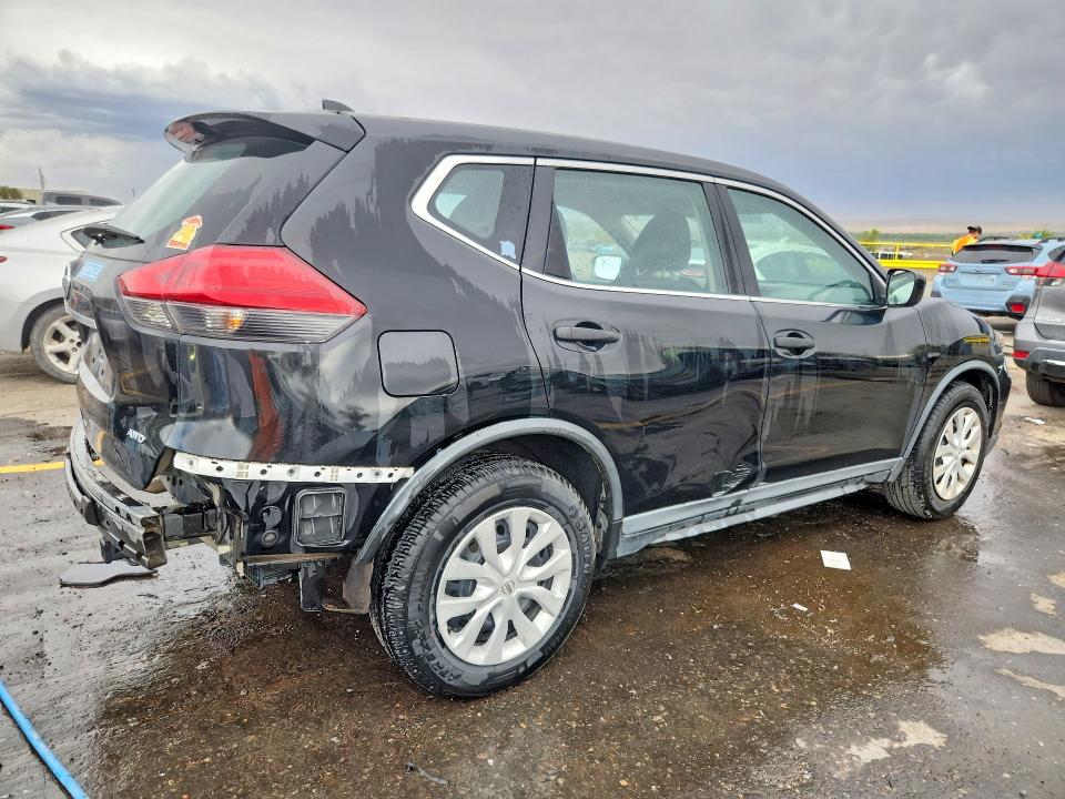 Photo 3 from auction – 2017 NISSAN ROGUE with VIN KNMAT2MVXHP517435