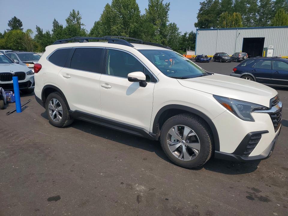 Photo 4 from auction – 2023 SUBARU ASCENT with VIN 4S4WMACD0P3442946