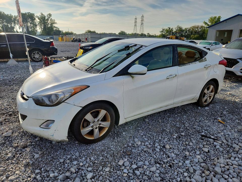 HYUNDAI ELANTRA 2013 с VIN 5NPDH4AE8DH376885 - Снимка от търг